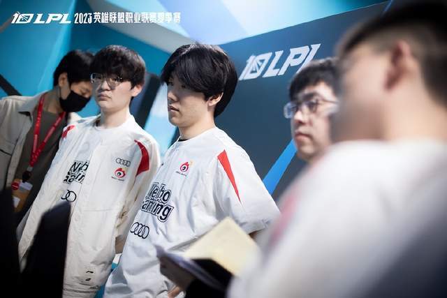 速反抢打出 速反抢打出